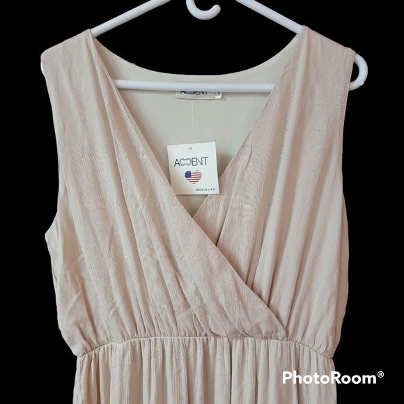 Accent Cream Calista Colorblock Maxi Dress - Picture 3 of 11